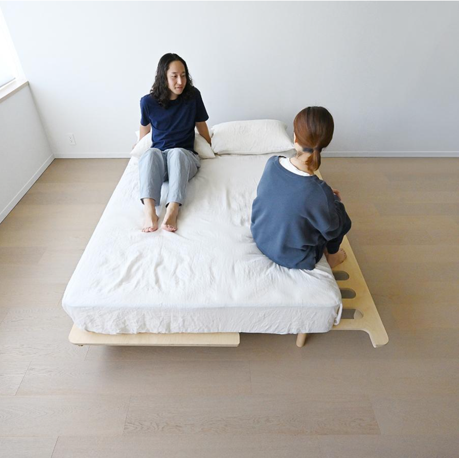 good eighty% Back & Forth 伸縮床架