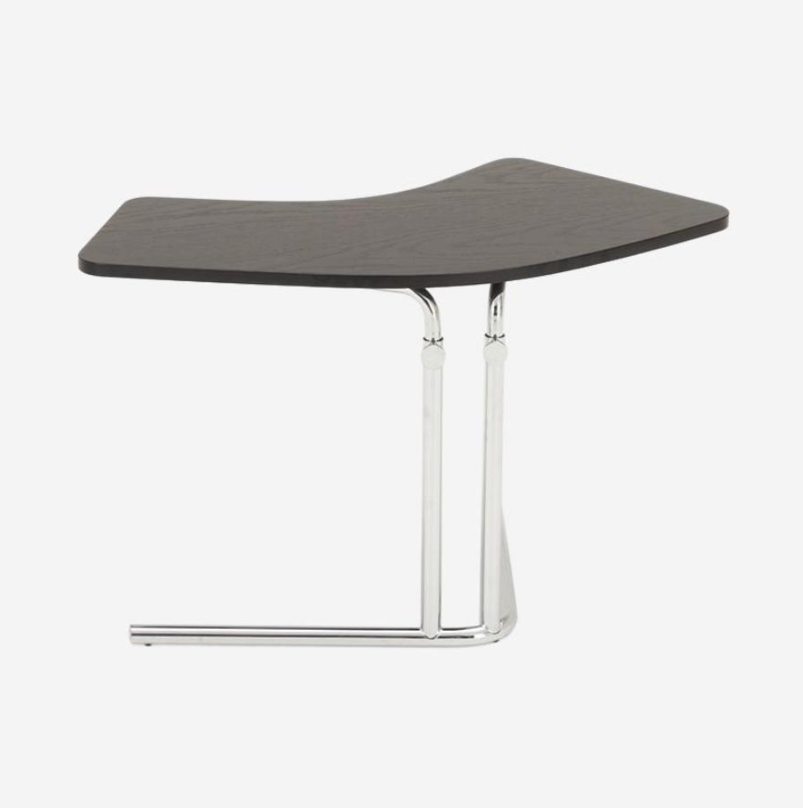 TECTA K26 邊桌 （梣木黑）